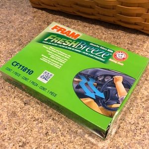 NWOT Fram Fresh Breeze CF11810 Cabin Air Filter